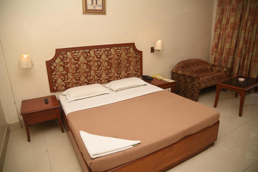 Hotel Maurya Bangalore Exteriör bild