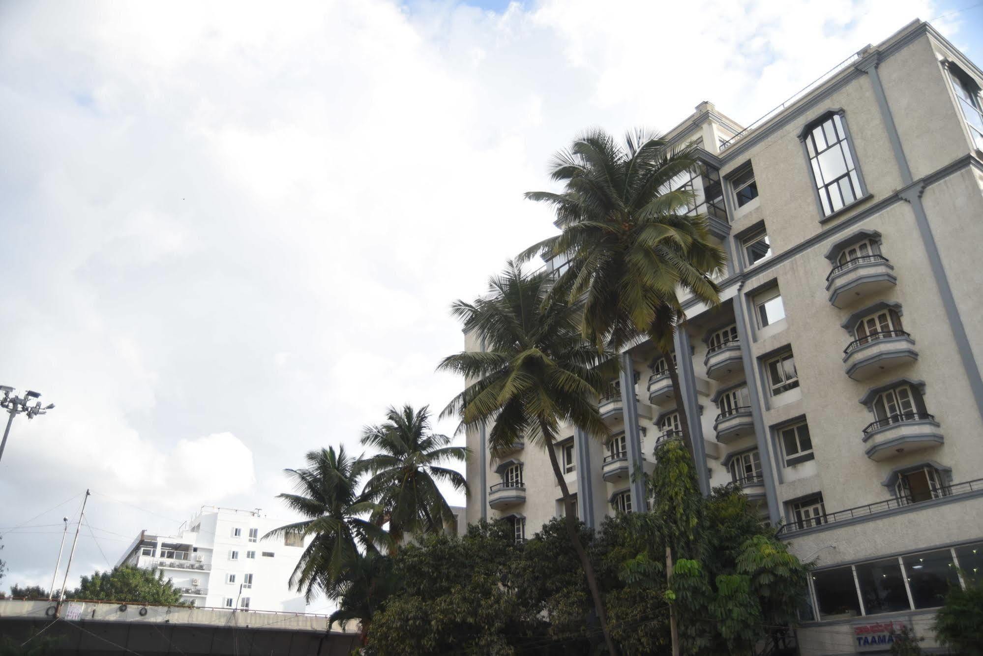 Hotel Maurya Bangalore Exteriör bild